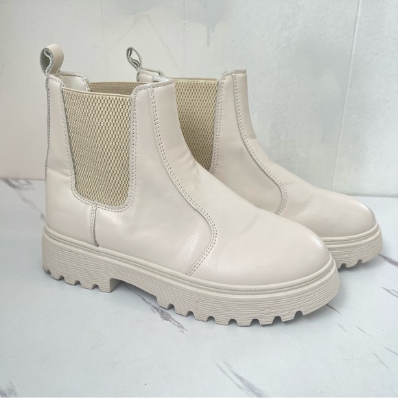 White chunky platform ankle boots, size EU 37/US 6.5 - Picture 2 of 10